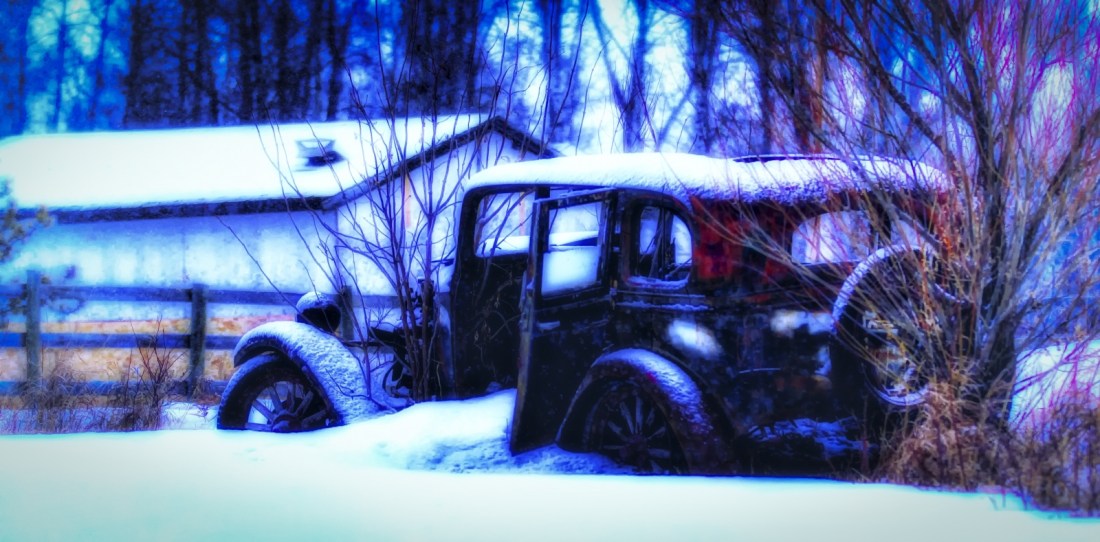 Sedan - Sunrise Beach, Alberta