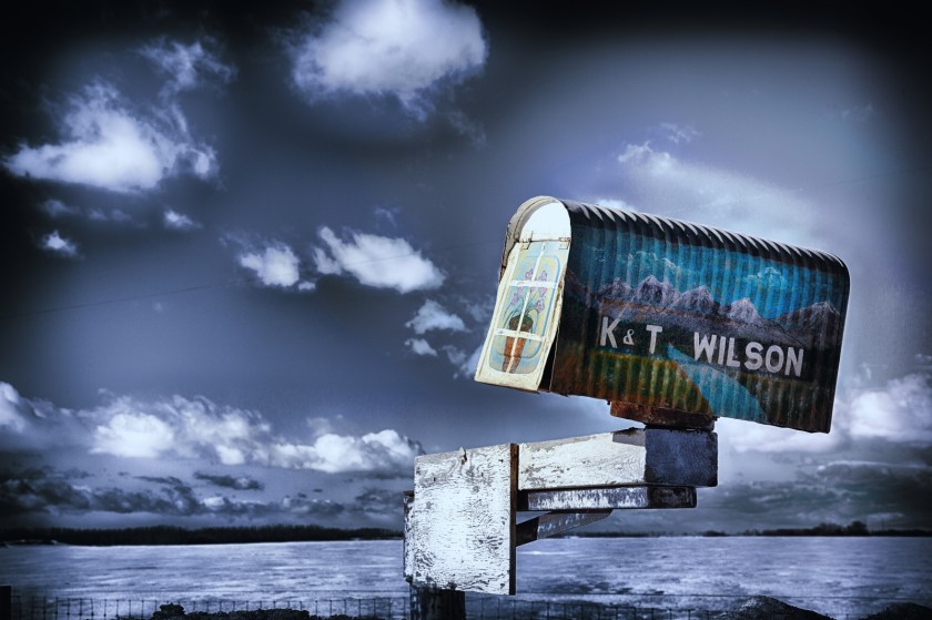 3 Farm Mailbox - Beaverlodge, Alberta