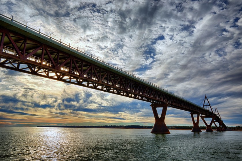 MacKenzie River Bridge - Fort Providence, NT - Canada i