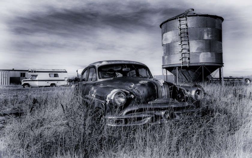 Pontiac Pathfinder - Manning, Ab - Canada ii