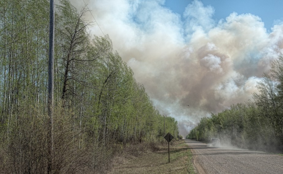 Wildfire - High Level, Ab - 4 May 2016 - 5