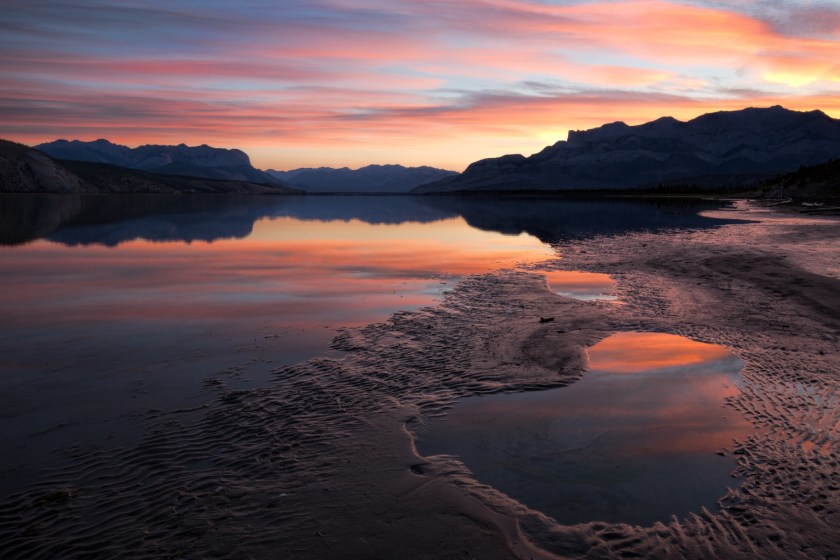 reflection-athabasca-river-jasper-national-park-canada-5