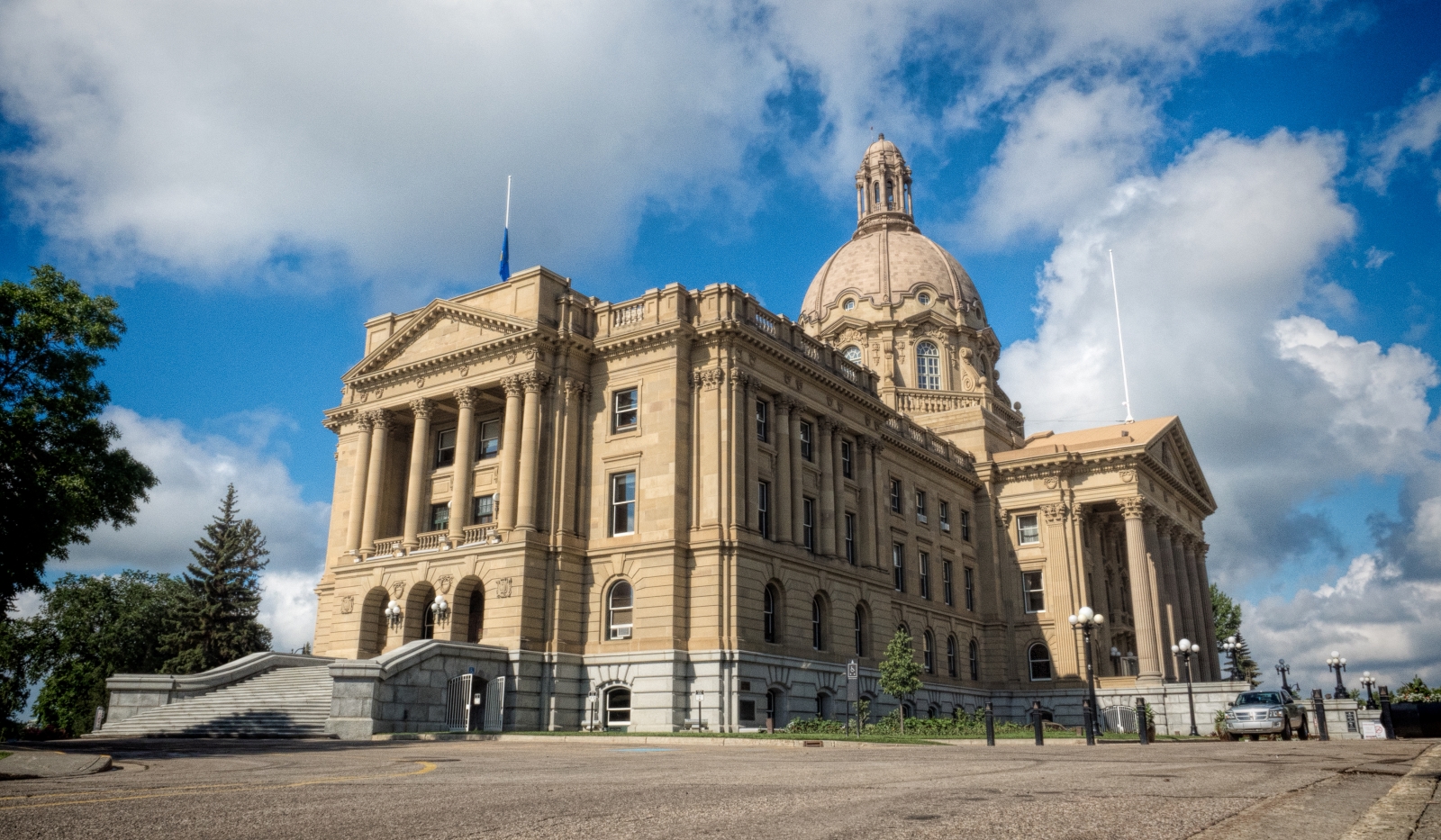 Alberta Legislature Building - Edmonton, Alberta Canada 2