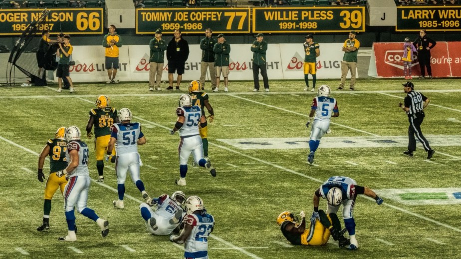 Eskimos vs Alouettes - Edmonton, Ab Canada 11