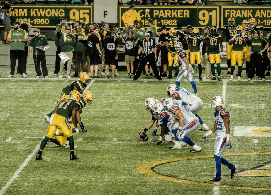 Eskimos vs Alouettes - Edmonton, Ab Canada 12