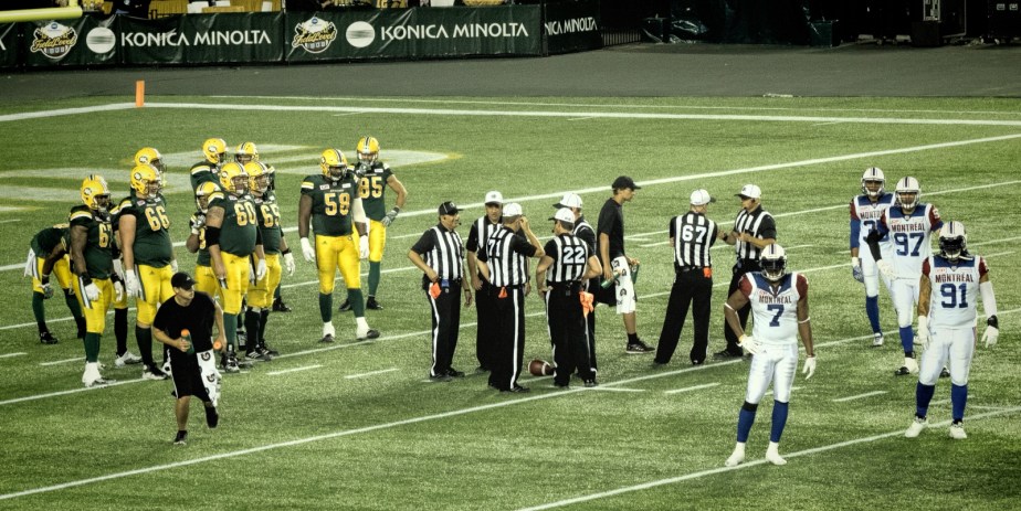 Eskimos vs Alouettes - Edmonton, Ab Canada 8