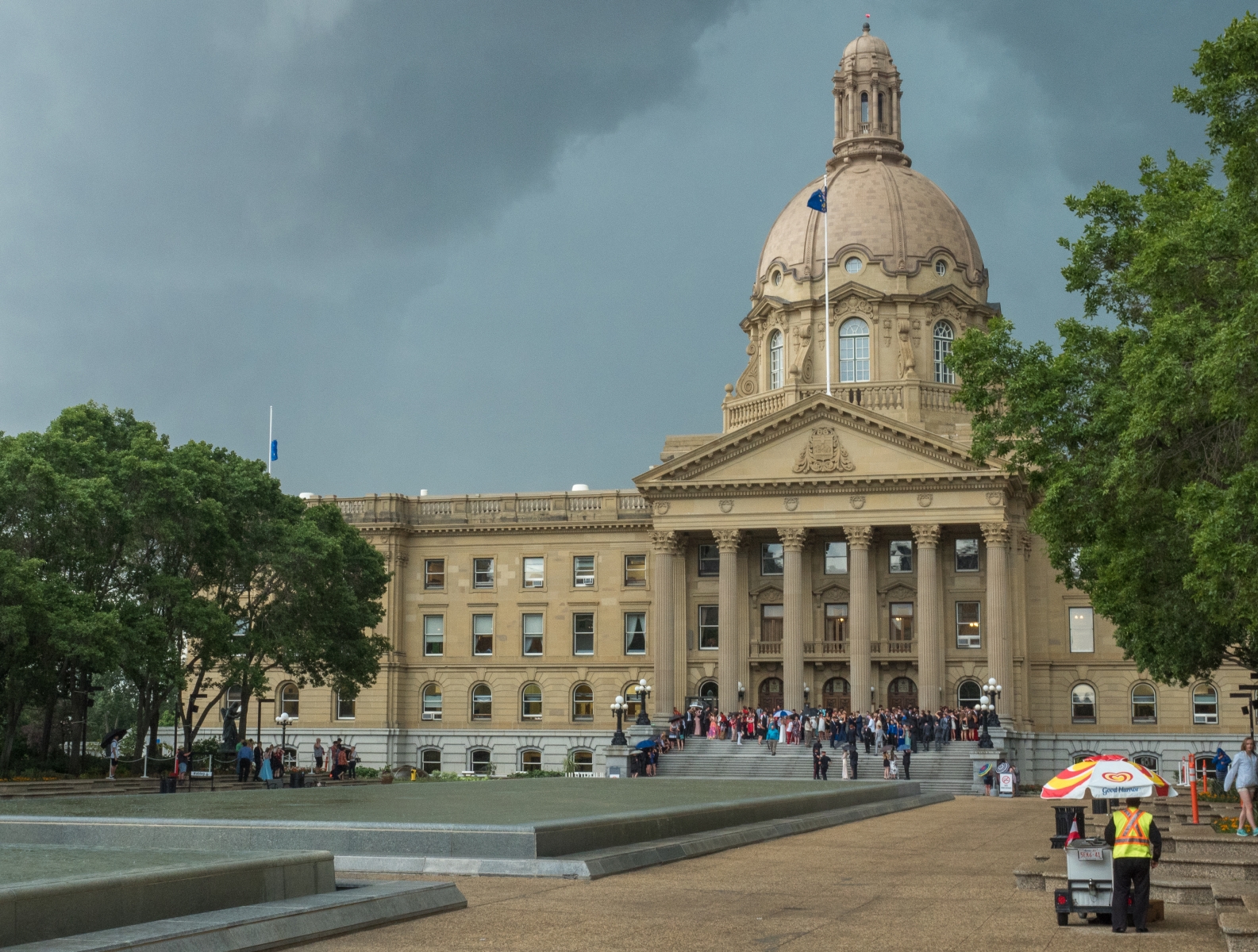 alberta-legislature-edmonton-alberta-2