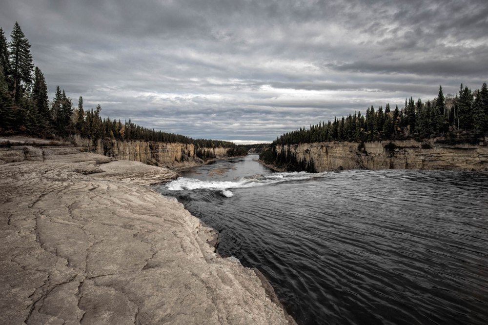 Alexandra Falls, Twin Lakes Territorial Park, NWT 1